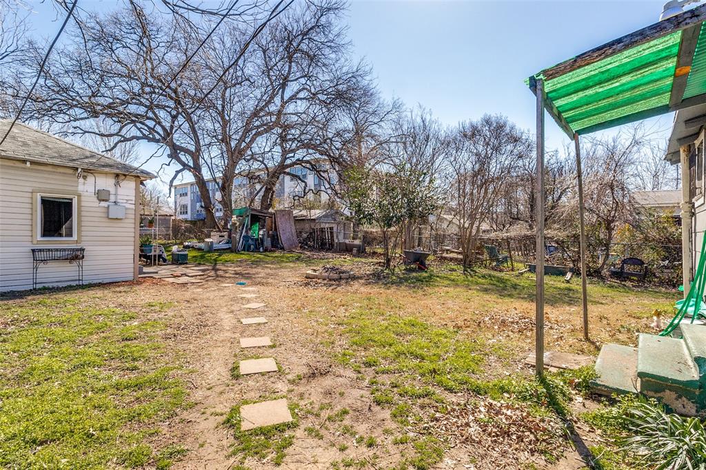 2252 Mail Avenue, Dallas, TX 75235