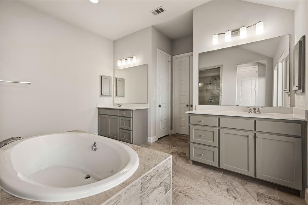 Dual vanities