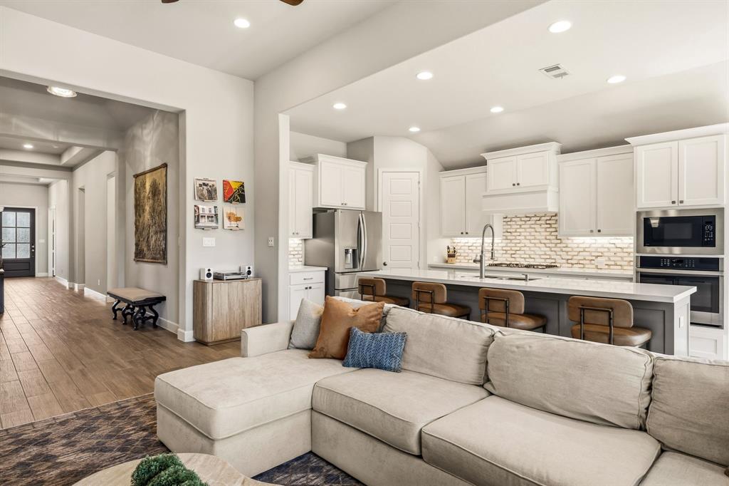 8901 Brandy Branch Way, McKinney, TX 75071 8901 Brandy Branch Way, McKinney, TX 75071