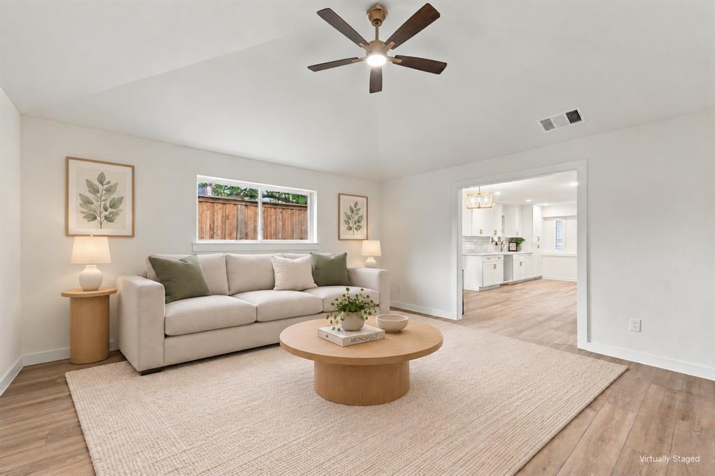 10255 Chimney Hill Lane, Dallas, TX 75243