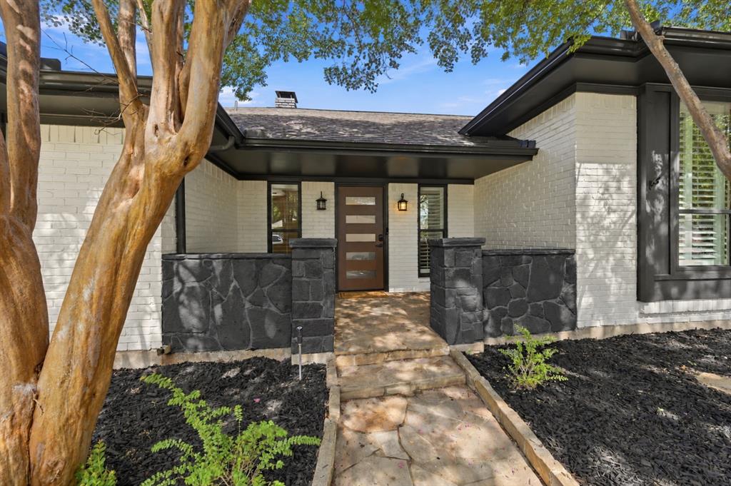 10255 Chimney Hill Lane, Dallas, TX 75243