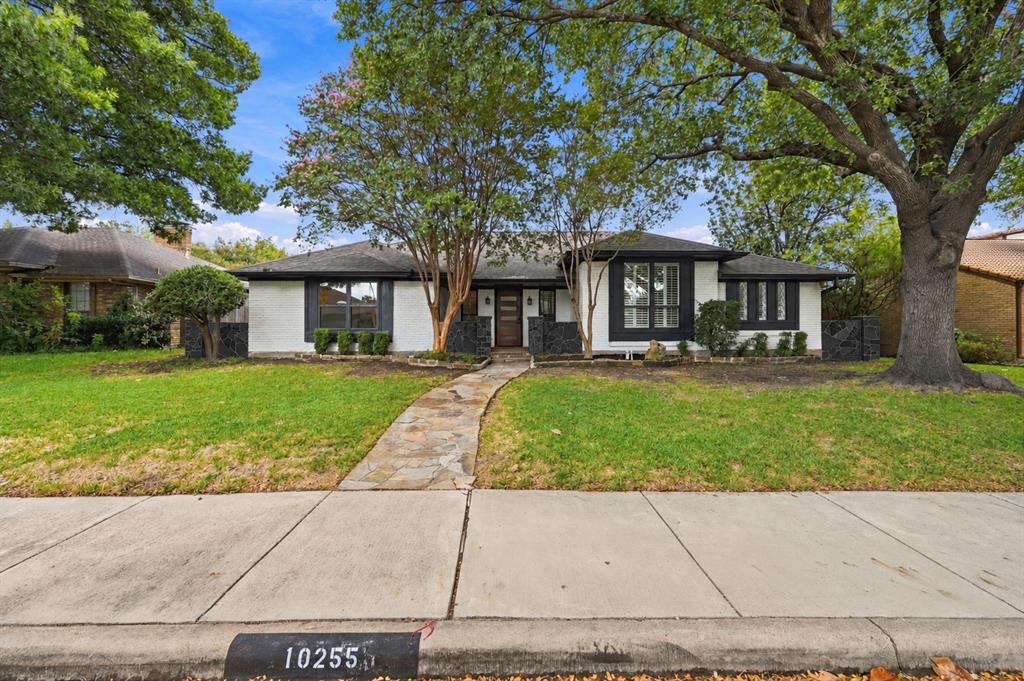 10255 Chimney Hill Lane, Dallas, TX 75243