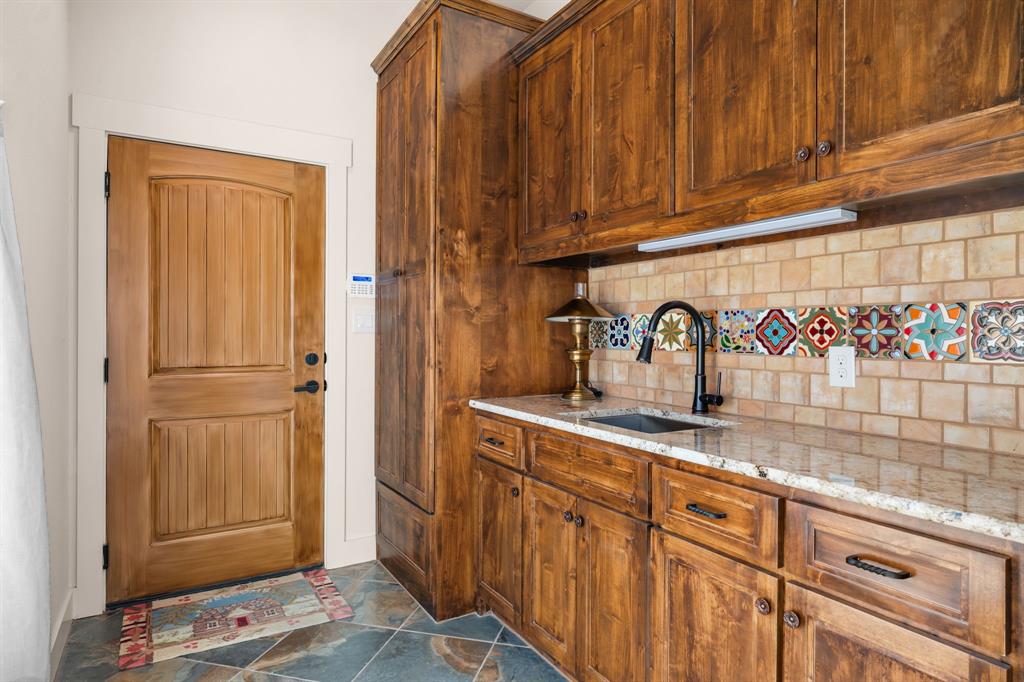 505 Shady Branch Court, Riesel, TX 76682