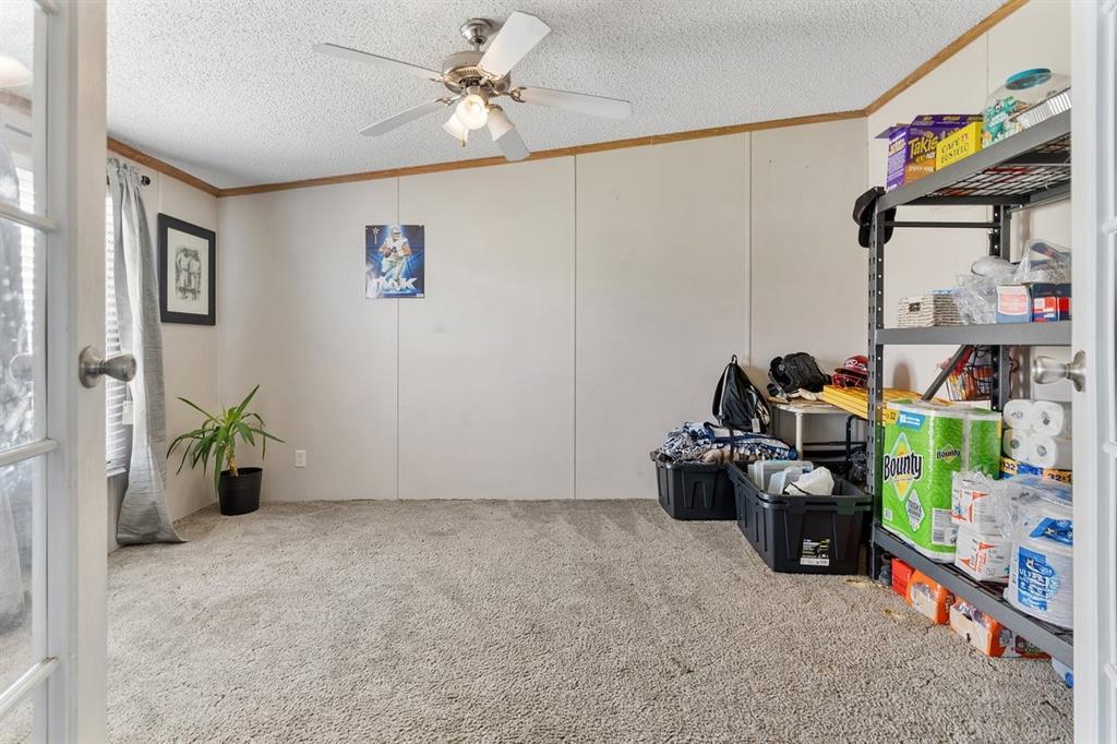 6210 Armadillo Drive, Kemp, TX 75143