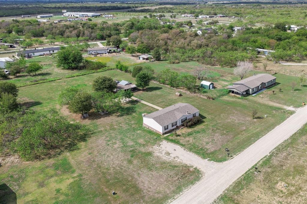 6210 Armadillo Drive, Kemp, TX 75143