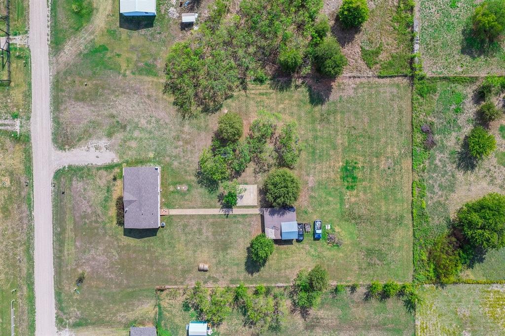 6210 Armadillo Drive, Kemp, TX 75143