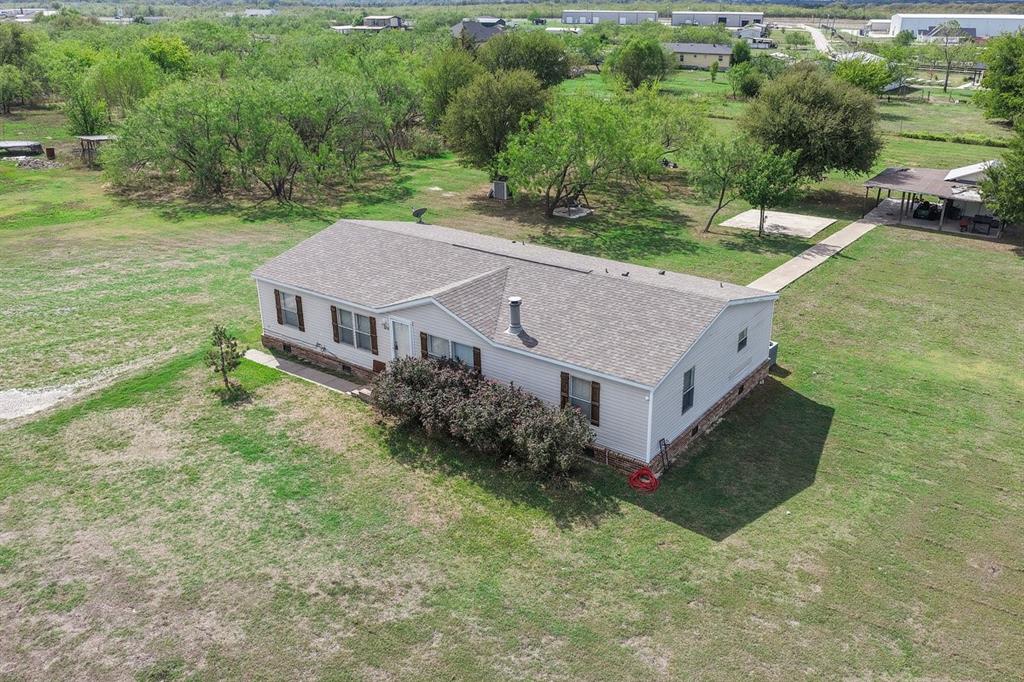 6210 Armadillo Drive, Kemp, TX 75143