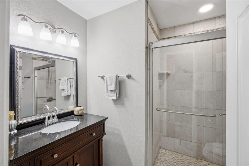 10112 Norman Court, Irving, TX 75063