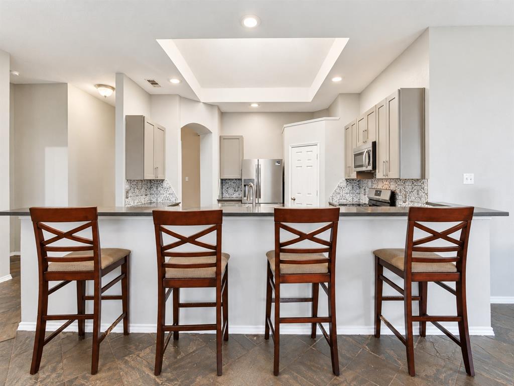 10112 Norman Court, Irving, TX 75063