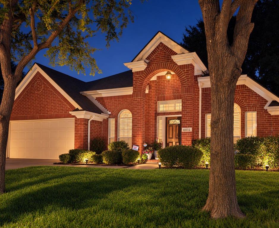 10112 Norman Court, Irving, TX 75063 10112 Norman Court, Irving, TX 75063