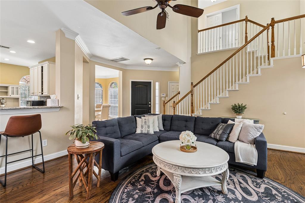8920 White Pine Lane, Dallas, TX 75238