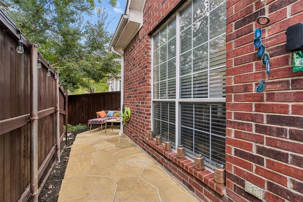 8920 White Pine Lane, Dallas, TX 75238