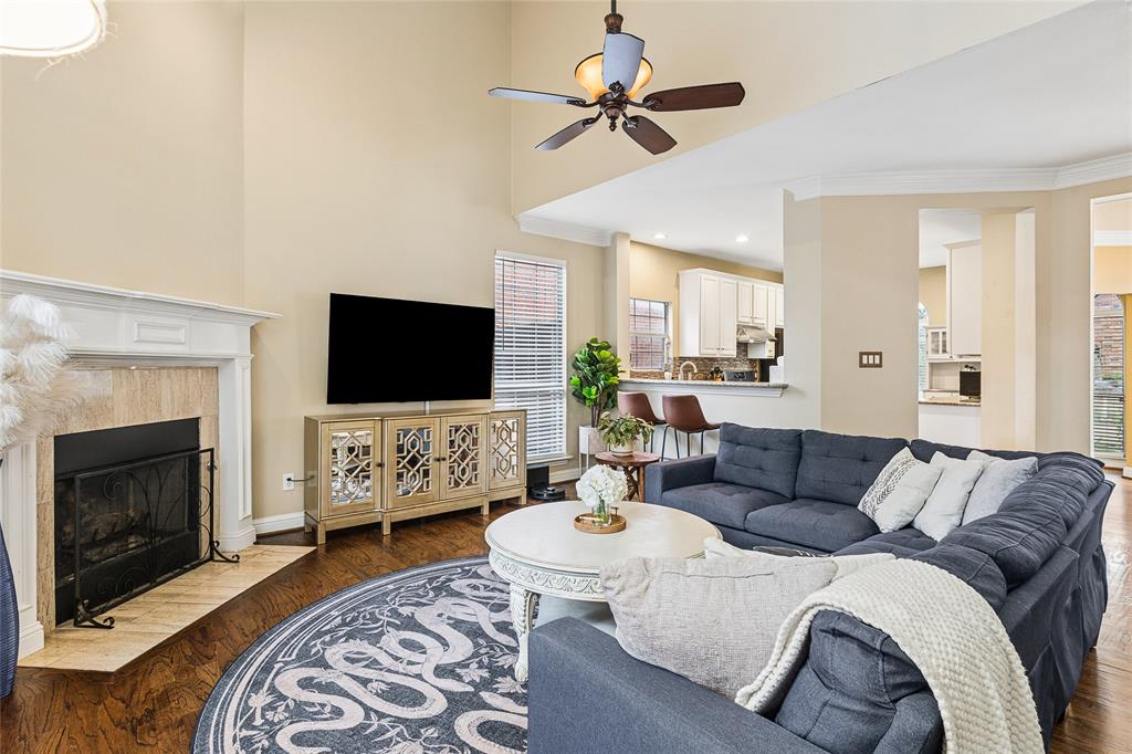 8920 White Pine Lane, Dallas, TX 75238