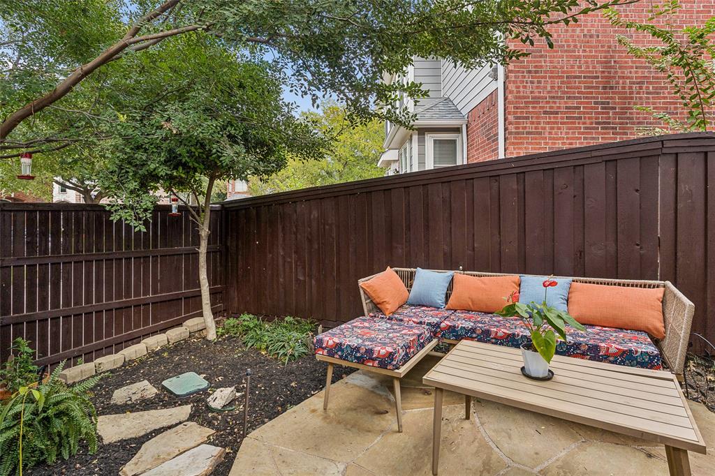 8920 White Pine Lane, Dallas, TX 75238