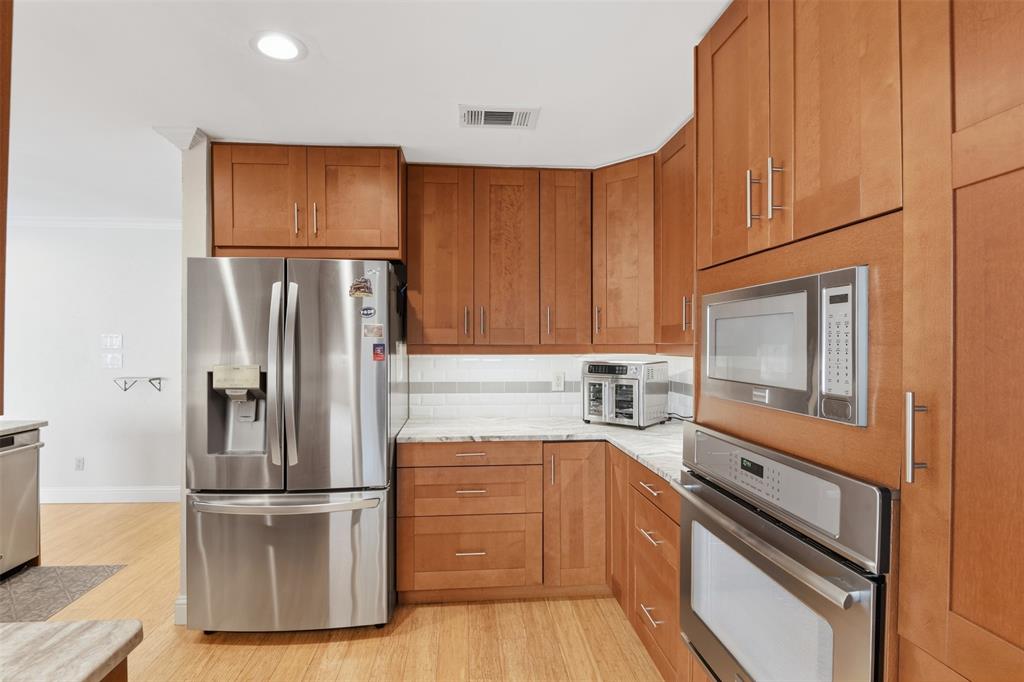 13408 Peyton Drive, Dallas, TX 75240