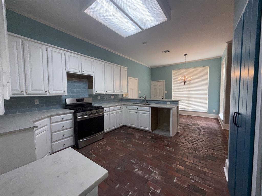 154 Buffalo Creek Drive, Crandall, TX 75114