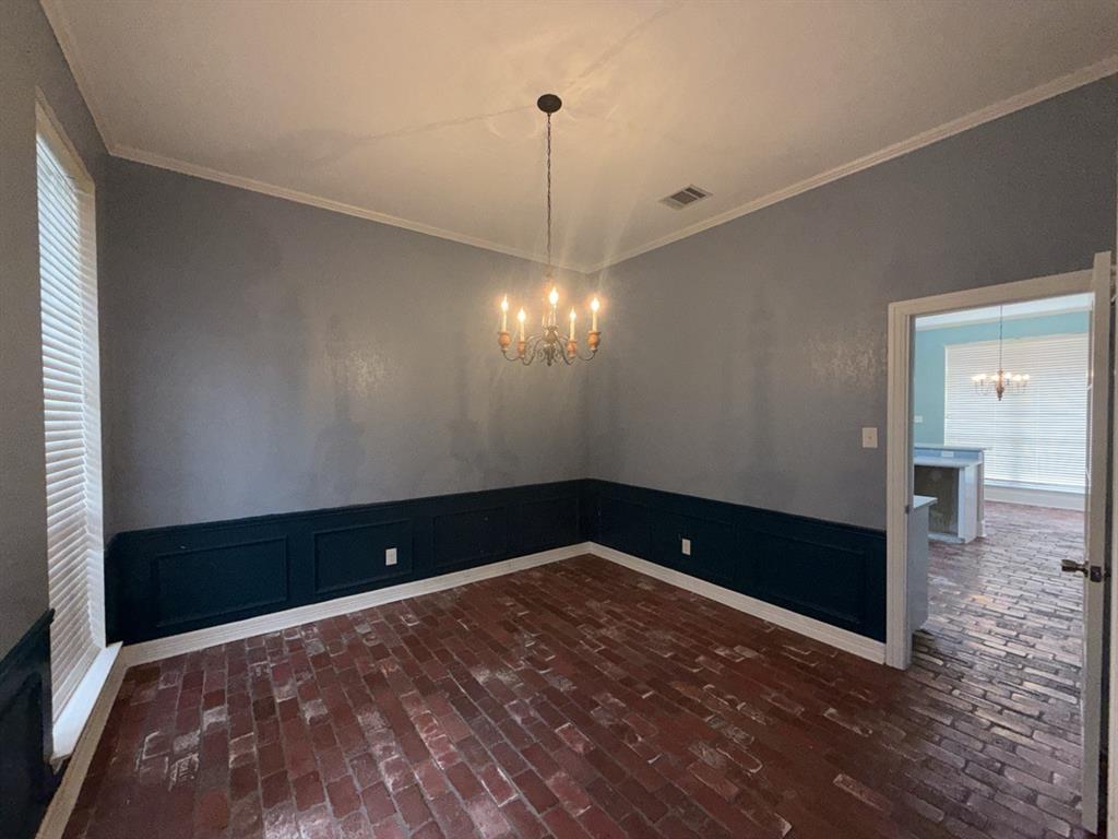 154 Buffalo Creek Drive, Crandall, TX 75114