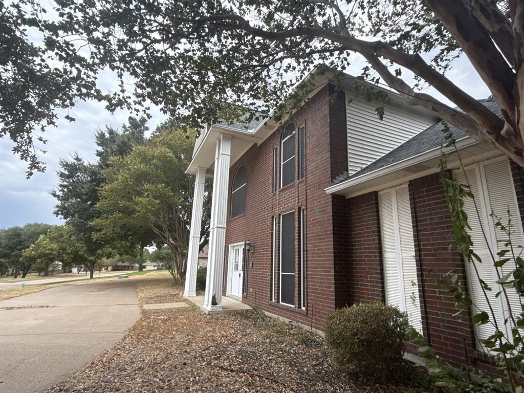 154 Buffalo Creek Drive, Crandall, TX 75114