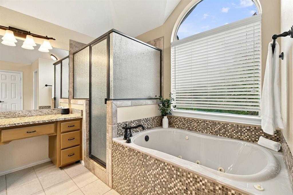 5904 Highland Hills Lane, Colleyville, TX 76034