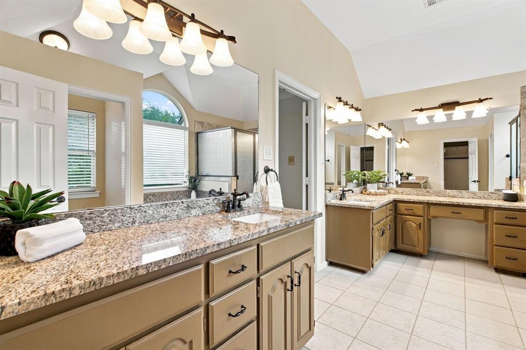 5904 Highland Hills Lane, Colleyville, TX 76034