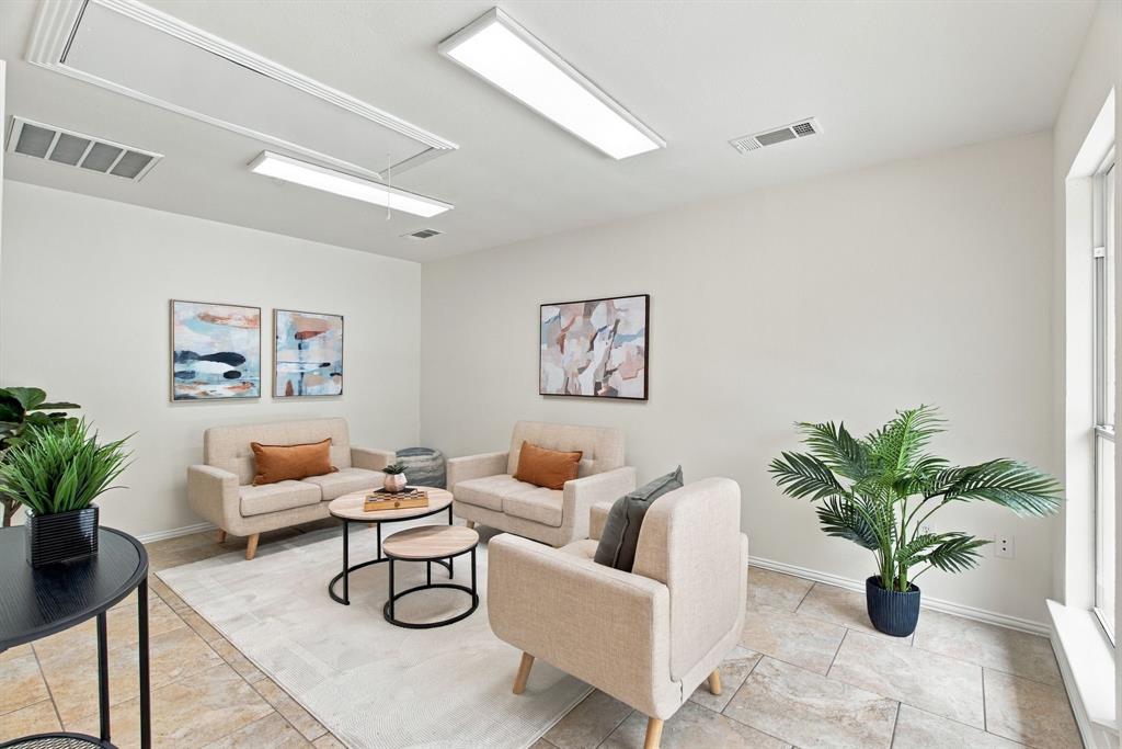 5904 Highland Hills Lane, Colleyville, TX 76034