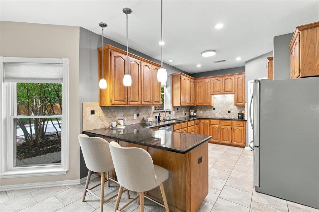 5904 Highland Hills Lane, Colleyville, TX 76034