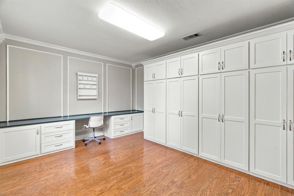 5904 Highland Hills Lane, Colleyville, TX 76034 5904 Highland Hills Lane, Colleyville, TX 76034
