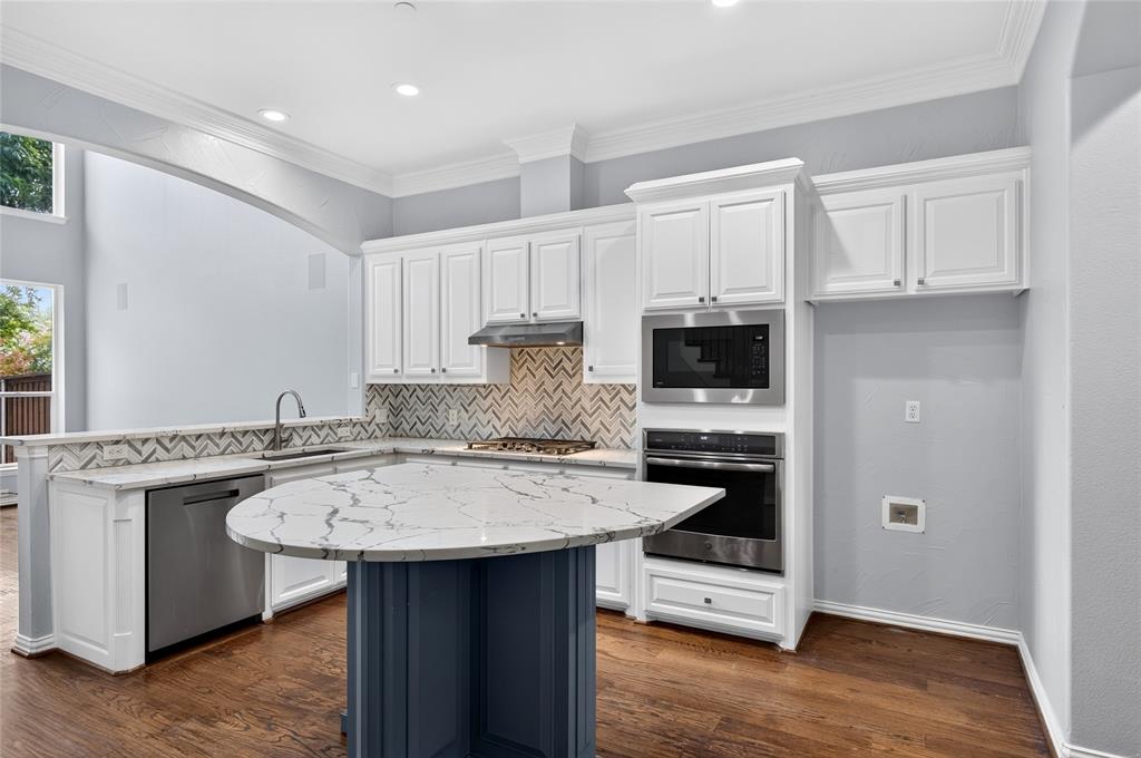 2424 Greymoore Drive, Frisco, TX 75034