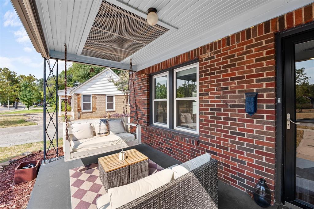 1116 Bonnie Brae Avenue, Fort Worth, TX 76111