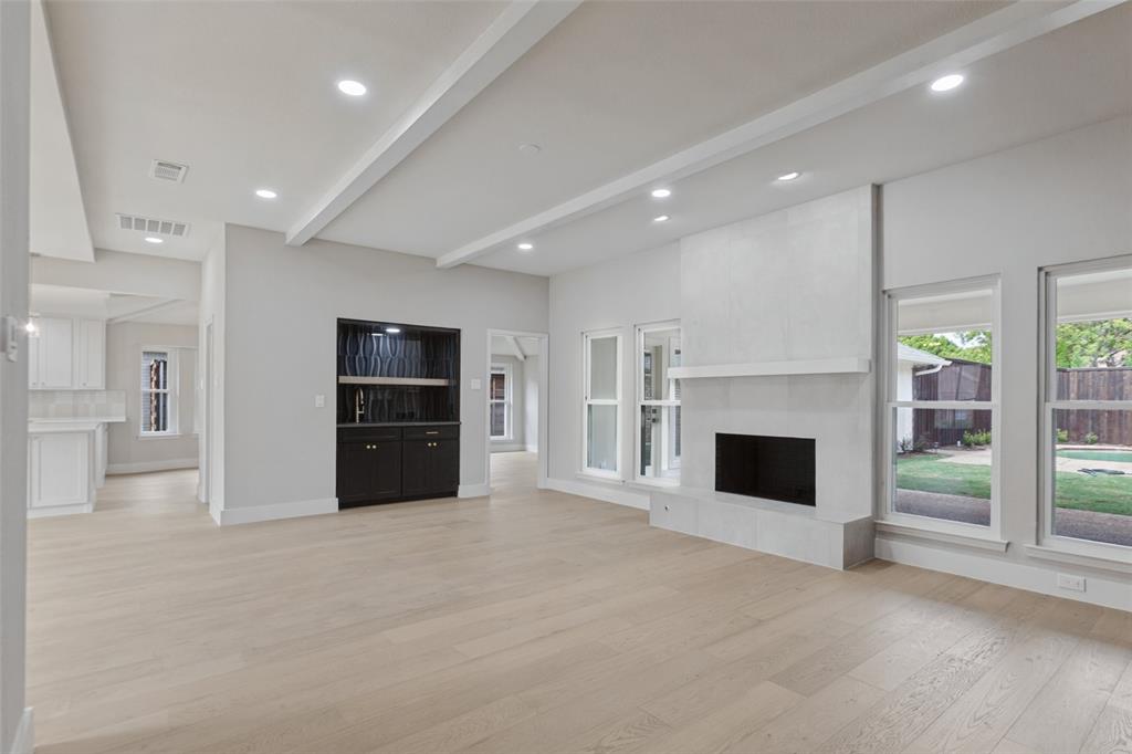1909 Chestnut Hill Lane, Richardson, TX 75082
