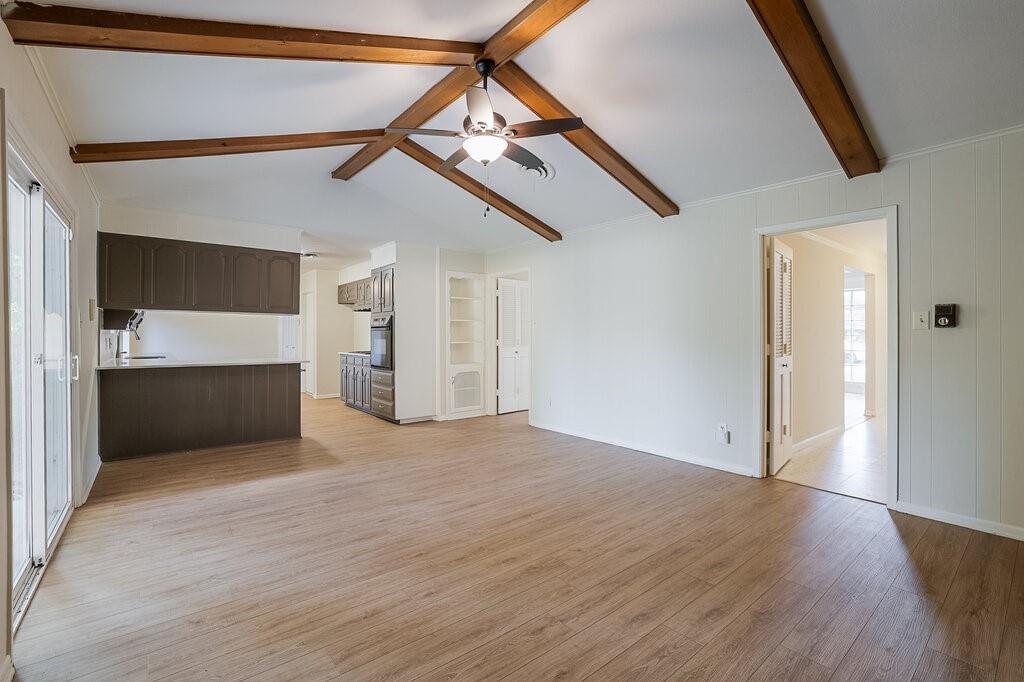 2709 Larkin Avenue, Fort Worth, TX 76133
