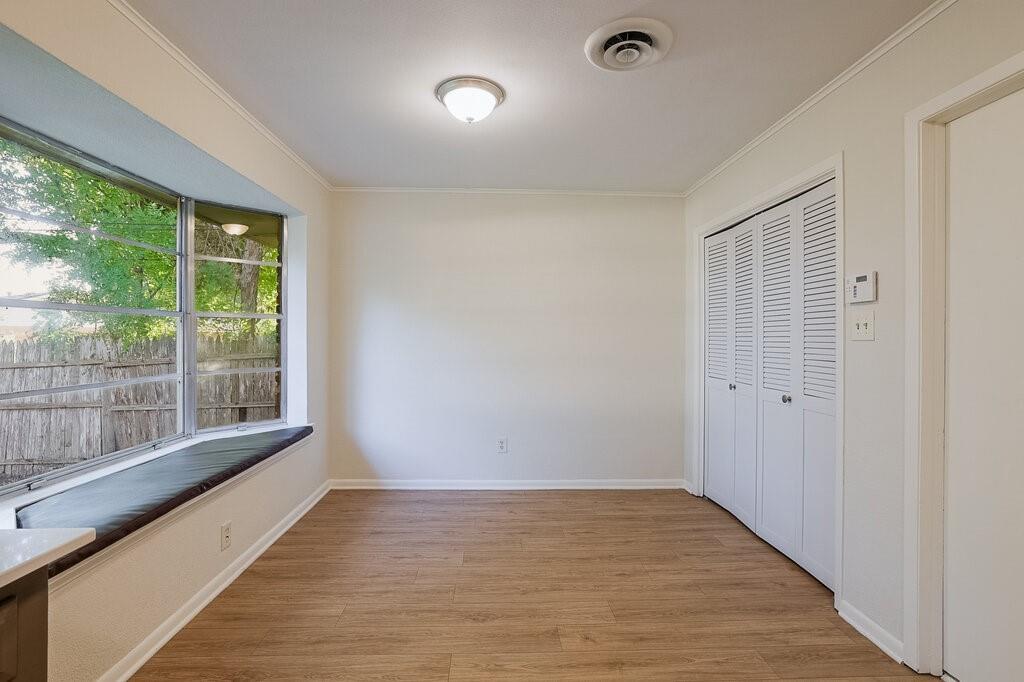 2709 Larkin Avenue, Fort Worth, TX 76133