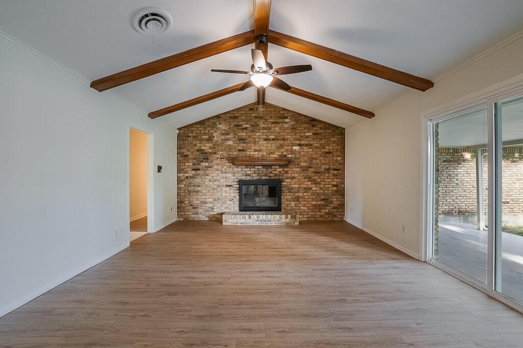 2709 Larkin Avenue, Fort Worth, TX 76133