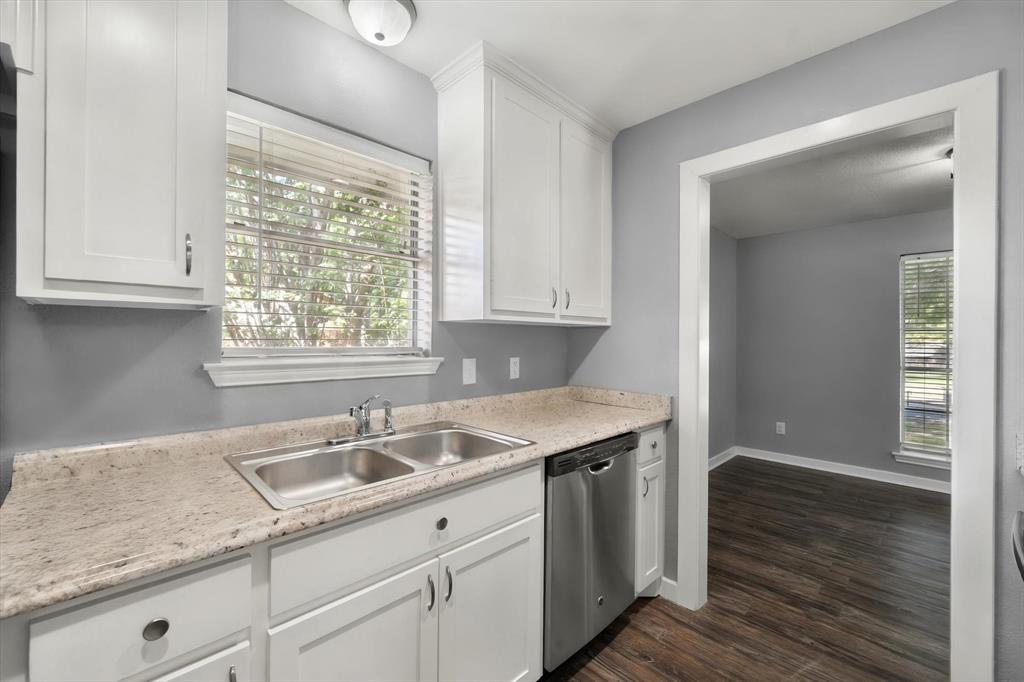3003 Linda Drive, Ennis, TX 75119