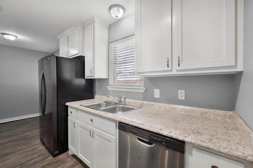3003 Linda Drive, Ennis, TX 75119