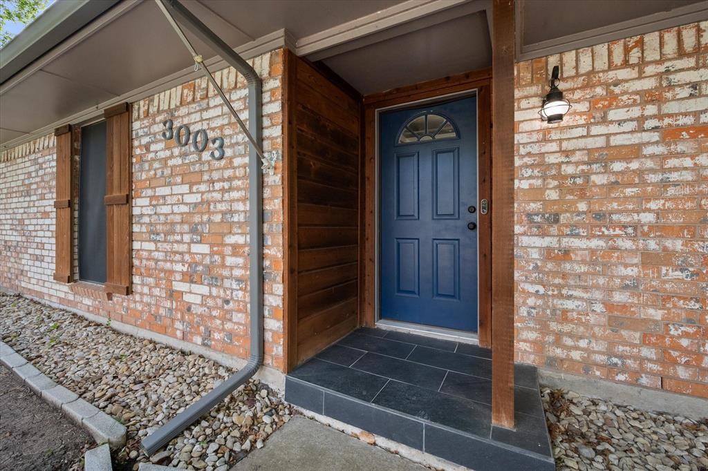 3003 Linda Drive, Ennis, TX 75119
