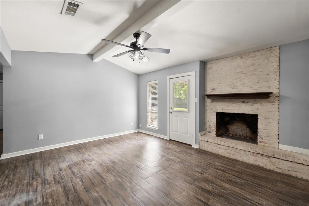 3003 Linda Drive, Ennis, TX 75119