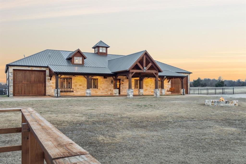 2881 N Star Drive, Celina, TX 75009 2881 N Star Drive, Celina, TX 75009
