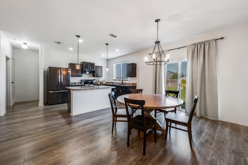 4007 Indian Paintbrush Lane, Heartland, TX 75126