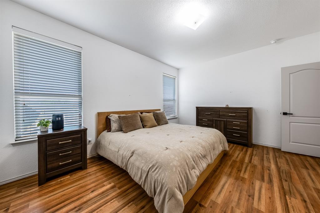 4007 Indian Paintbrush Lane, Heartland, TX 75126