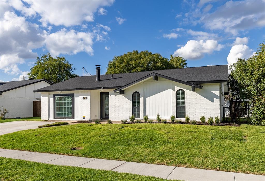 310 Glendale Drive, Grand Prairie, TX 75052