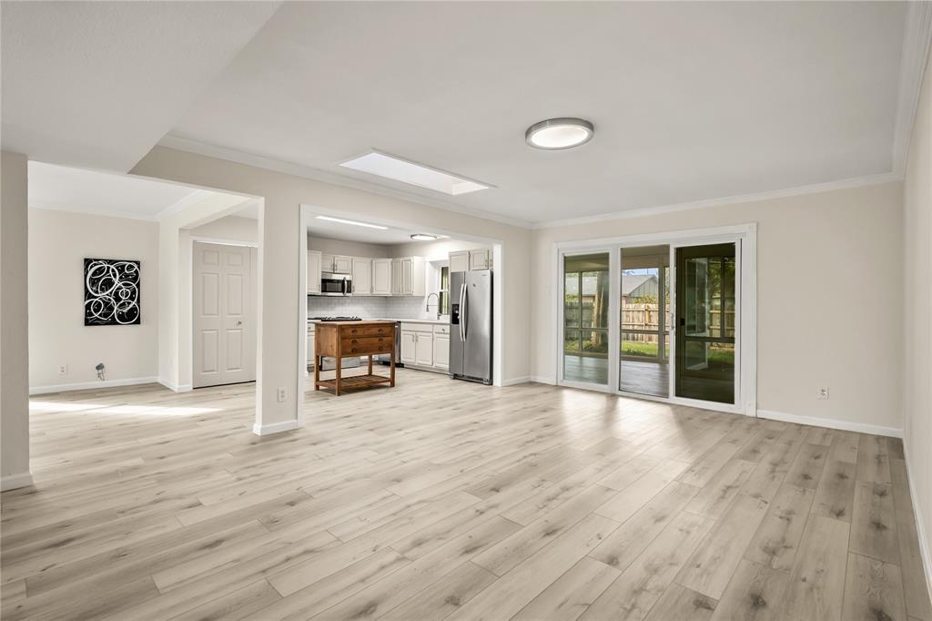 Open to Kitchen, Living Room and Sun Room