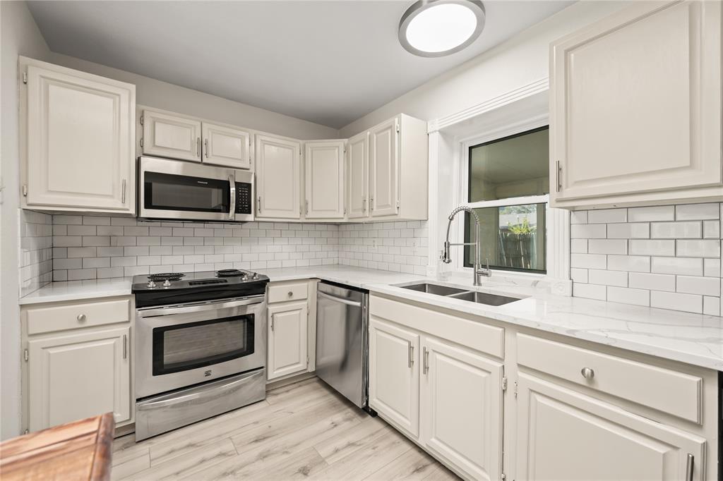310 Glendale Drive, Grand Prairie, TX 75052