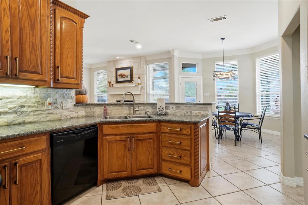 3105 Rim Rock Court, Granbury, TX 76049