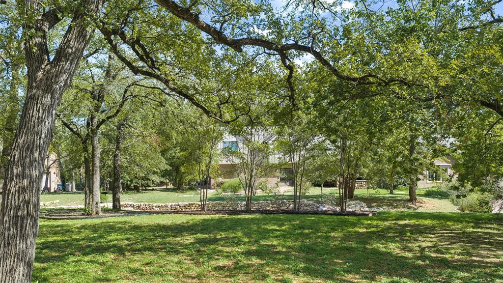 1233 Kelpie Court, Fort Worth, TX 76111