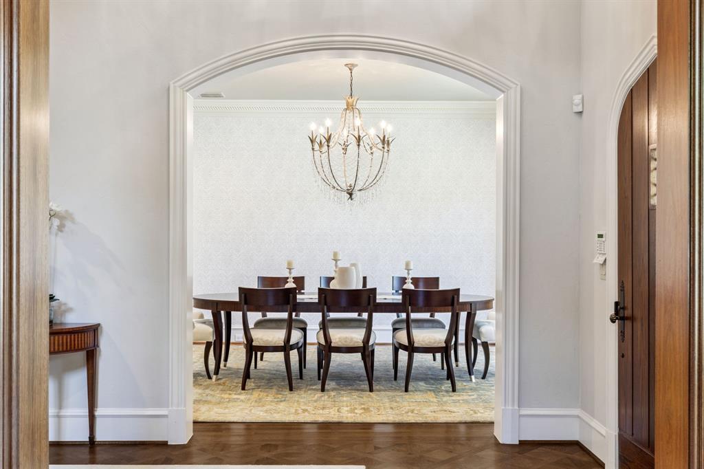 6442 Northwood Road, Dallas, TX 75225