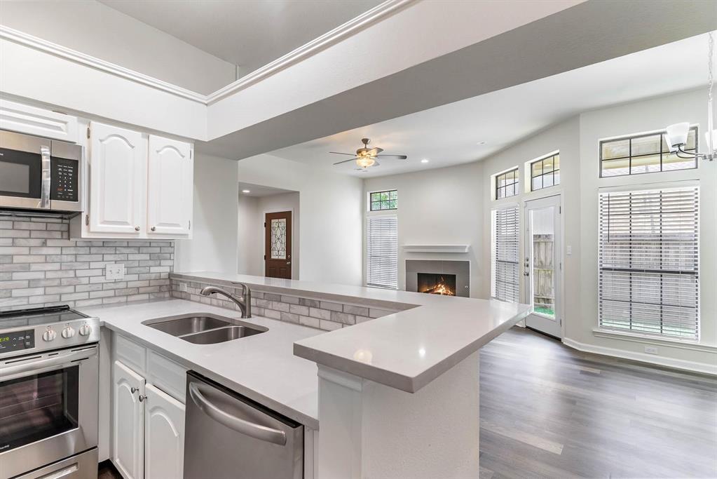 9709 Springtree Lane, Dallas, TX 75243