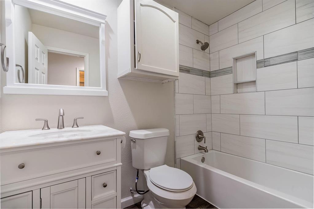 9709 Springtree Lane, Dallas, TX 75243