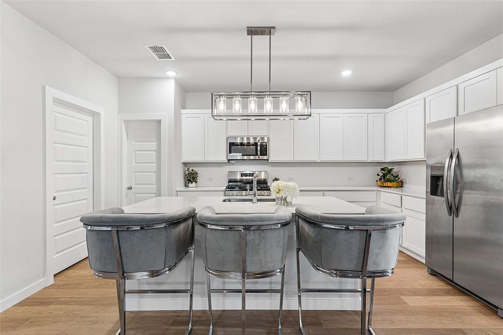 914 Rosemary Hill Drive, Princeton, TX 75071