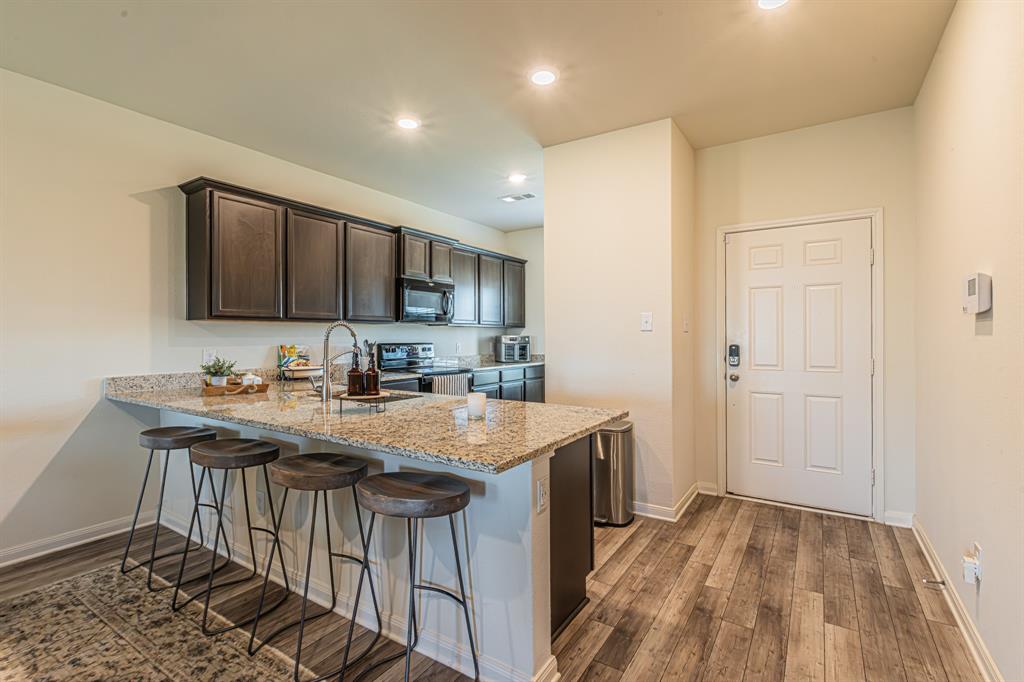 122 Crockett Way, Venus, TX 76084